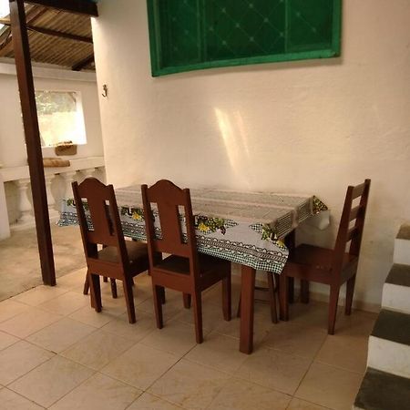 Chale No Jardim Ar Condicionado Pereque Acu Villa Ubatuba Ngoại thất bức ảnh